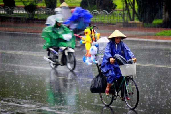 Nắng[-]nóng[-]ở[-]Bắc[-]Bộ[-]và[-]Trung[-]Bộ[-]còn[-]kéo[-]dài[-]2[-]-[-]5[-]ngày[-]tới